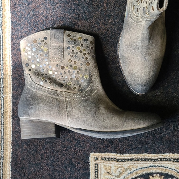 DIBA.TRUE SZ 8 TAN/BLACK Distressed Look - Picture 7 of 13